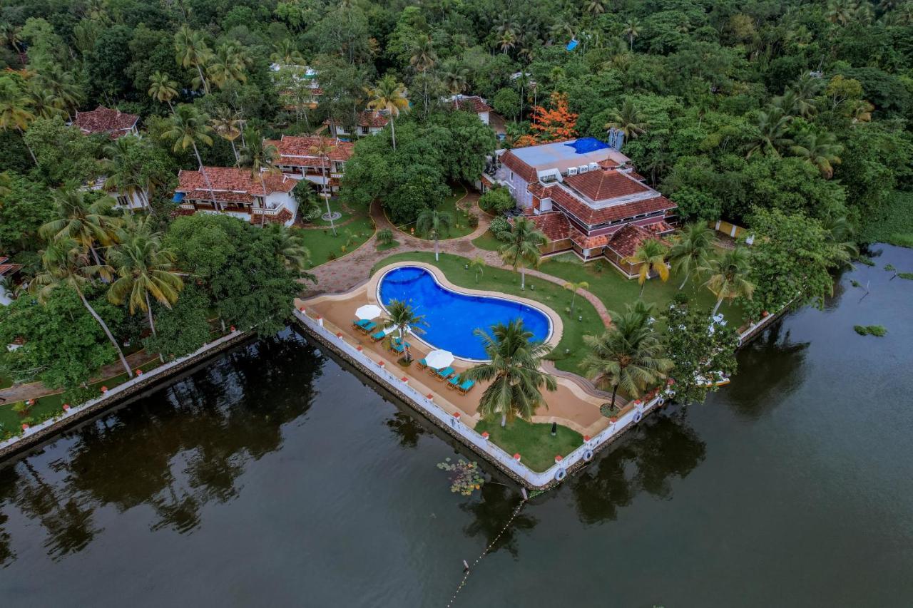 The World Backwaters, Alleppey Kumarakom Buitenkant foto